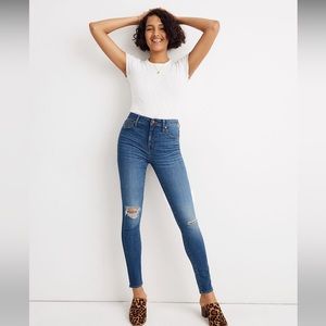 Madewell Tall Curvy High-Rise Skinny Jeans in Delmar Wash